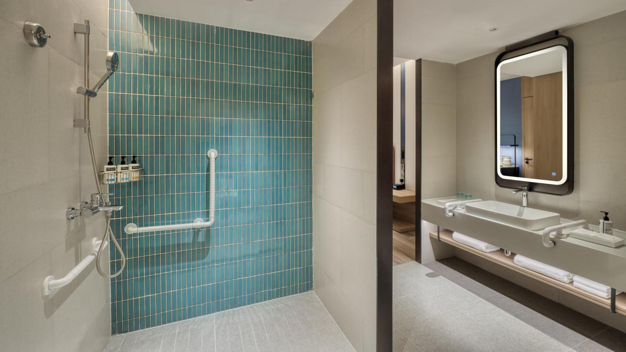 Holiday Inn Express Rugao City Center, An Ihg Hotel Нантонг Екстериор снимка